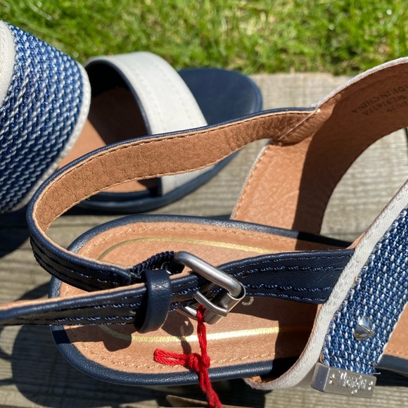 BNWT Boxed Wrangler Size 6 Sunny Dayla Block Heeled Sandals White Chunky Straps - Picture 6 of 15